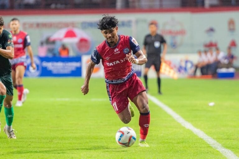 Durand Cup 2025: जमशेदपुर एफसी ने त्रिभुवन आर्मी एफसी को 3-2 से हराया, निकिल बरला ने किया विजयी गोल…