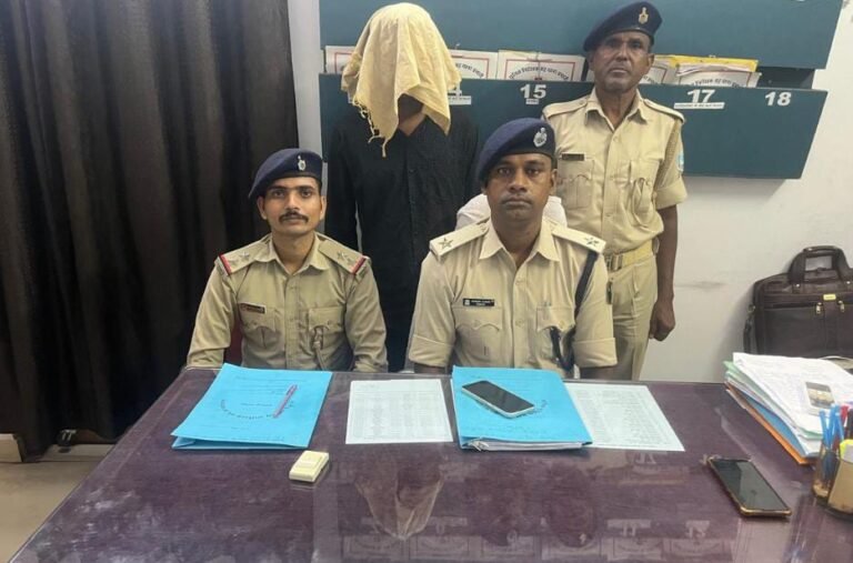 जमशेदपुर पुलिस की करवाई!! परसुडीह में पांच वर्षीय बच्ची से दुष्कर्म का आरोपी गिरफ्तार, भेजा गया जेल…