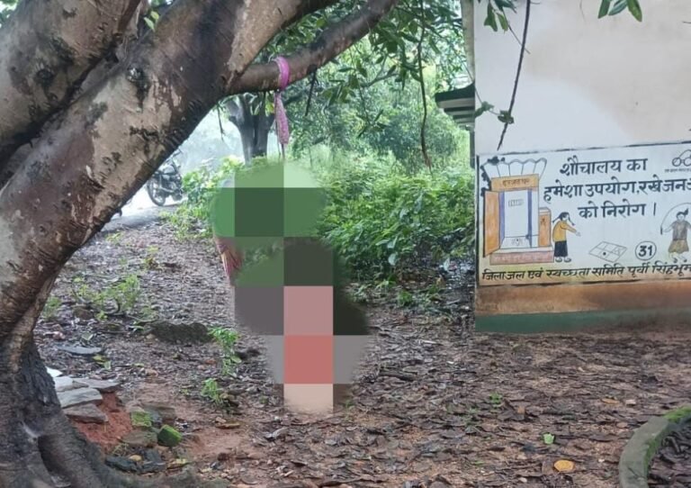 धालभूमगढ़ में संदिग्ध हालात में पेड़ से लटका मिला युवक का शव, गांव में सनसनी…
