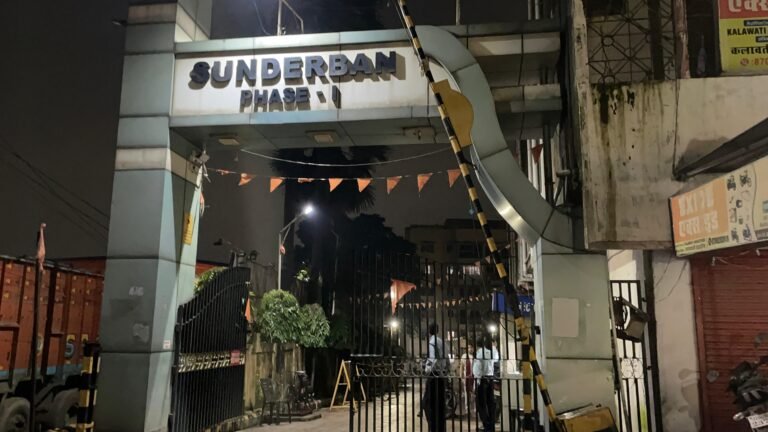 Jamshedpur: मानगो में फिर एक बार चोरों ने बंद फ्लैट को बनाया निशाना, सुंदरबन फेस-1 में चोरी की वारदात आई सामने…