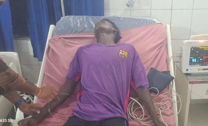 सरायकेला में हाथी का हमला, 18 वर्षीय युवक गंभीर रूप से घायल – ग्रामीणों में वन विभाग पर आक्रोश…