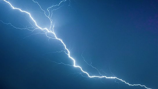 बिजली गिरने से बिहार में 24 घंटे में 19 लोगों की मौत, मुख्यमंत्री ने मृतकों के परिजनों को 4-4 लाख रुपये मुआवजे की घोषणा की…