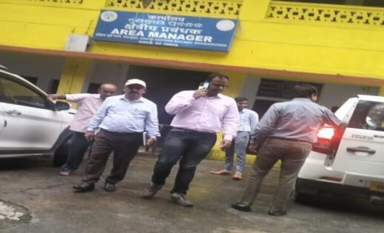 Chaibasa: भालूलता स्टेशन के पास ट्रेन मैनेजर की संदिग्ध मौत, जांच के लिए अधिकारियों ने 9 लोगों से पूछताछ…