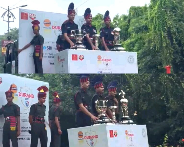 Jamshedpur: बारिश के बीच जमशेदपुर वालों ने देखा डूरंड कप का नज़ारा…