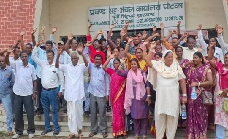 जमशेदपुर ग्रामीण क्षेत्र: पोटका में राशन डीलर्स नाराज़, सितंबर से अनिश्चितकालीन हड़ताल की चेतावनी…