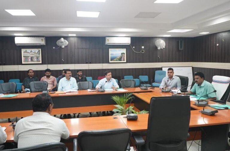 जमशेदपुर के सरकारी स्कूलों में 15 अगस्त तक होगा पौधरोपण, छात्रों को छात्रवृत्ति डीबीटी से भेजी जाएगी…