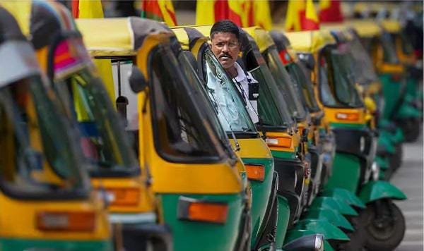 झारखंड में 1.89 लाख ऑटो-रिक्शा बिना परमिट के दौड़ रहे, विभाग ने सख्त कार्रवाई के दिए निर्देश…