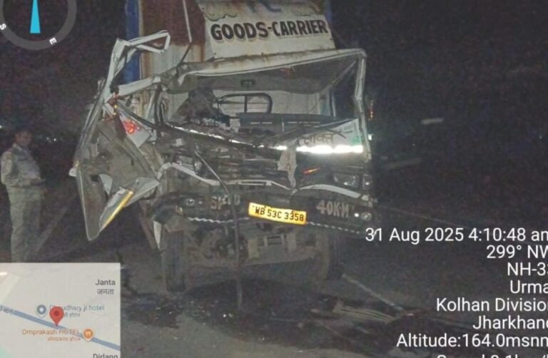 Jamshedpur: राष्ट्रीय राजमार्ग पर हादसा : अज्ञात वाहन से टकराई पार्सल वैन, चालक की मौत…