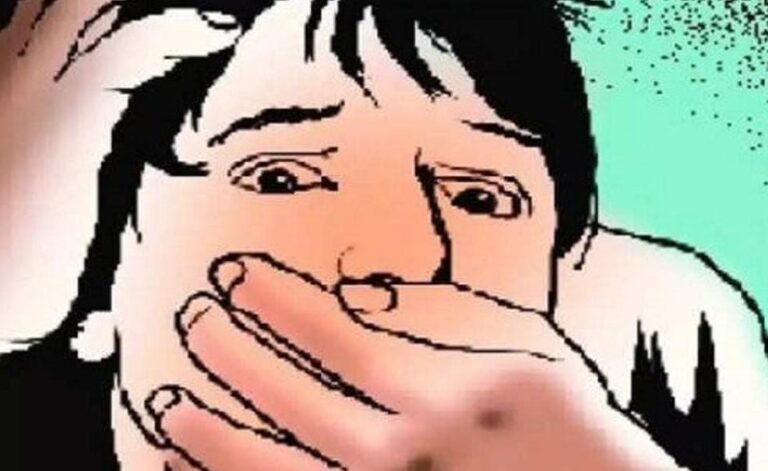 Jamshedpur : जुगसलाई से नाबालिग लड़की का अपहरण, युवक और उसकी मां पर FIR दर्ज…