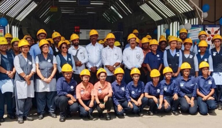 Jamshedpur: टाटा मोटर्स ने महिला शक्ति को सौंपी नई जिम्मेदारी, प्लांट थ्री की एलपी ट्रिमलाइन का हुआ शुभारंभ…