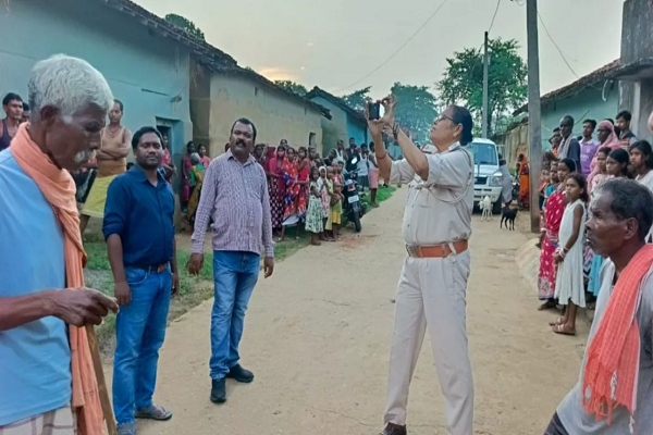 Jharkhand: धनबाद में पत्नी ने पति की हत्या कर घर में ही दफनाया शव, आज होगी खुदाई…