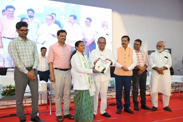 झारखंड के सदर अस्पतालों में मिलेगी एमआरआई और सीटी स्कैन की सुविधा : स्वास्थ्य मंत्री…