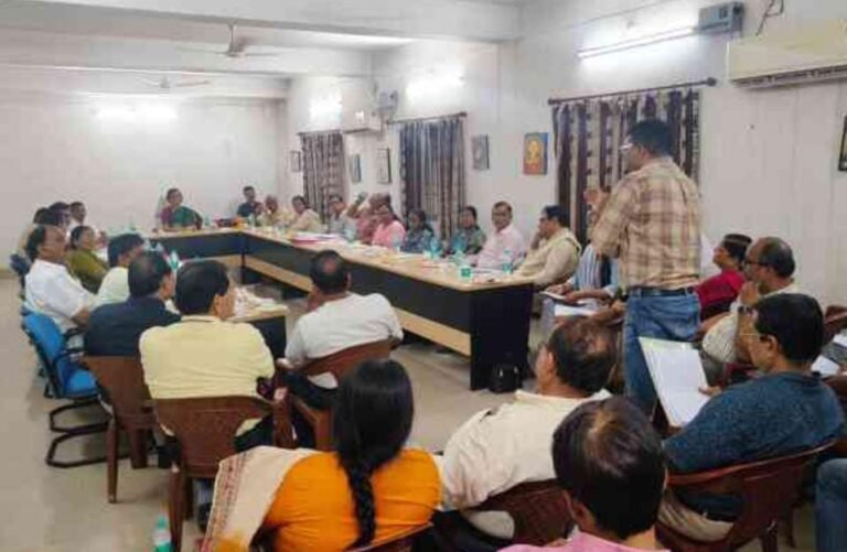 Chaibasa: कोल्हान विश्वविद्यालय एकेडमिक काउंसिल की बैठक में कई अहम निर्णय, दिसंबर में होगा दीक्षांत समारोह…