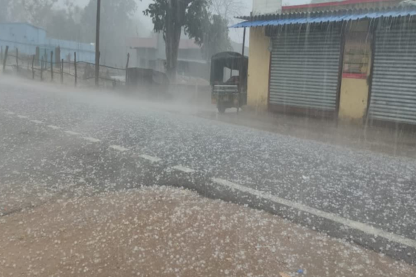 झारखंड में मूसलाधार बारिश से जनजीवन ठप, 15 सितंबर तक राहत की उम्मीद नहीं…