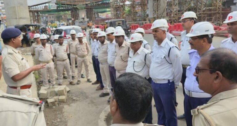 दुर्गा पूजा और त्यौहार पर जमशेदपुर पुलिस की खास तैयारी, भीड़ और ट्रैफिक को लेकर बनाए जाएंगे वैकल्पिक मार्ग और ट्रैफिक फ्री जोन…