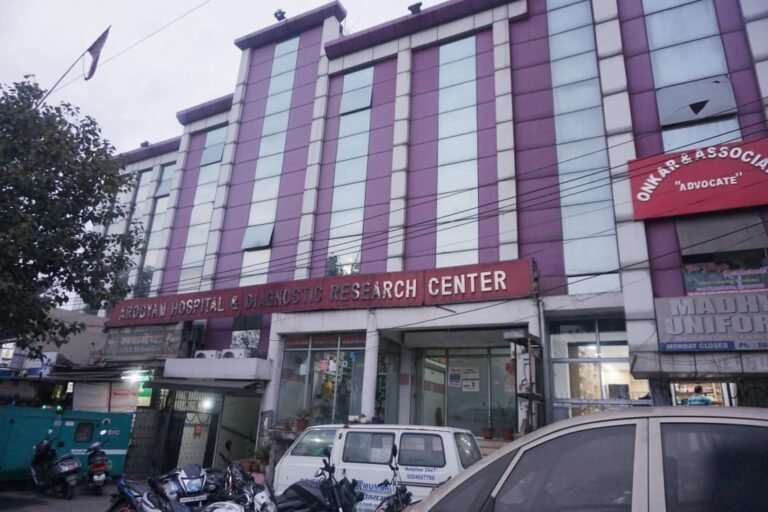 Jamshedpur: सिदगोड़ा का आरोग्यंम अस्पताल!! जनता का सपना टूटा, नीलामी और घोटाले के सवाल खड़े…