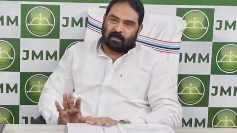 भ्रष्टाचार मामले में झामुमो का भाजपा पर पलटवार, कहा- समिति कर रही निष्पक्ष जांच…