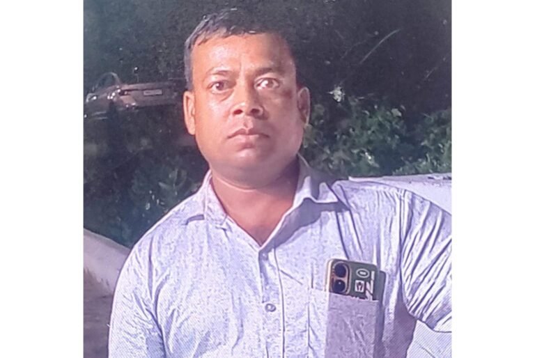 Seraikela-Kharsawan: आदित्यपुर में विवाद के दौरान ससुर ने बहू के भाई को मारा चाकू, इलाज के दौरान मौत…