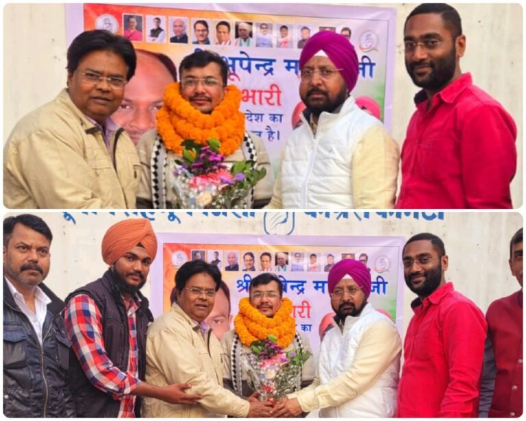 Jharkhand: पुनः झारखंड प्रदेश युवा कांग्रेस के प्रदेश सचिव बने मोहम्मद नौशाद, जिला कांग्रेस कार्यालय में हुआ भव्य स्वागत…