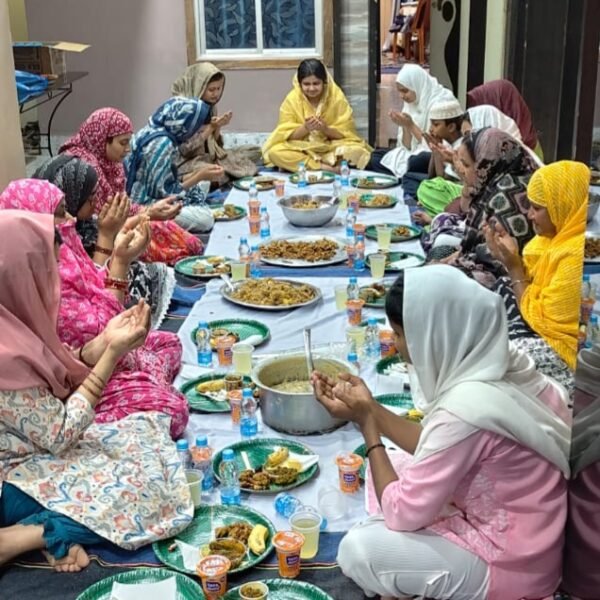 Jamshedpur:- वार्ड 25 की प्रत्याशी बाबर खान की बेटी कहकशां खानम ने किया इफ्तार पार्टी&hellip;