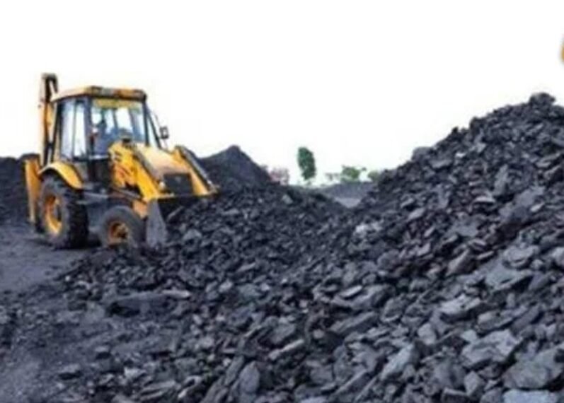 JHARKHAND NEWS :झारखंड में अवैध खनन बना गंभीर चुनौती, मजदूरों की जान&hellip;