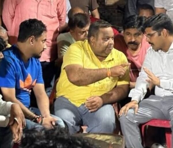 डीडी बार हत्याकांड: पीड़ित परिवार से मिले एसएसपी पीयूष पांडेय, निष्पक्ष जांच और कड़ी कार्रवाई&hellip;