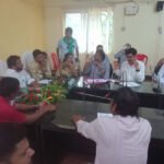 चाकुलिया में बिजली समस्याओं को लेकर हुई बैठक, जल्द समाधान का आश्वासन