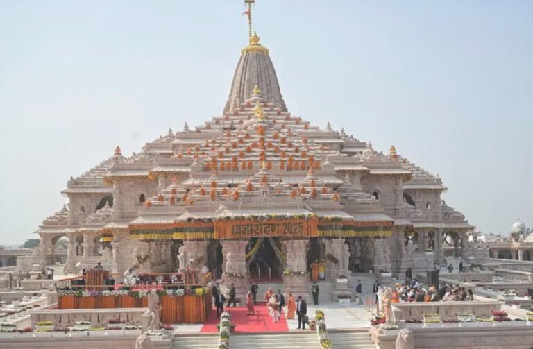 अयोध्या: राम मंदिर चढ़ावा मामले में SIT की शुरुआती रिपोर्ट, FIR दर्ज करने की सिफारिश