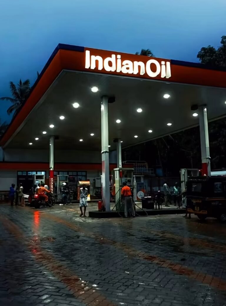 E20 पेट्रोल पर केंद्र ने स्थिति की स्पष्ट, कहा- यह कोई प्रयोग नहीं बल्कि लागू की जा चुकी राष्ट्रीय नीति