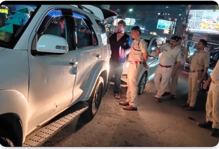 JHARKHAND: रांची में देर रात पुलिस का बड़ा एंटी क्राइम अभियान शहर से लेकर ग्रामीण इलाकों तक सघन चेकिंग