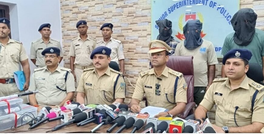 JAMSHEDPUR : डीडी बार हत्याकांड में बड़ी कार्रवाई बार मैनेजर समेत चार&hellip;