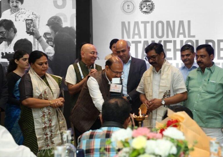 JHARKHAND : दिल्ली के मंच से CM हेमंत सोरेन का बड़ा संदेश झारखंड सिर्फ माइंस नहीं माइंड की भी पहचान बनाएगा