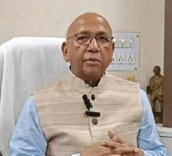 Jamshedpur : 700 करोड़ का पानी उद्योगों को किसान प्यासे सरयू राय का हेमंत सरकार&hellip;