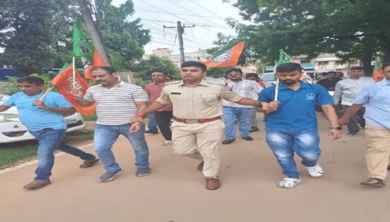 आदित्यपुर: हिमांशु हत्याकांड के विरोध में प्रदर्शन, भाजपा नेताओं समेत कई लोग हिरासत में