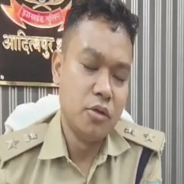 Saraikela News: सरायकेला-खरसावां में हालात सामान्य, बंद के दौरान एहतियातन कुछ लोगों को लिया गया&hellip;
