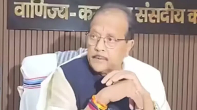 झारखंड न्यूज़: सरकारी वाहन और सुरक्षा व्यवस्था पर वित्त मंत्री ने उठाए सवाल