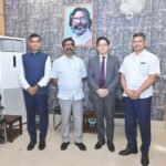 IFS Officers Meeting: मुख्यमंत्री ने विदेशी सेवा अधिकारियों से निवेश और विकास पर की चर्चा