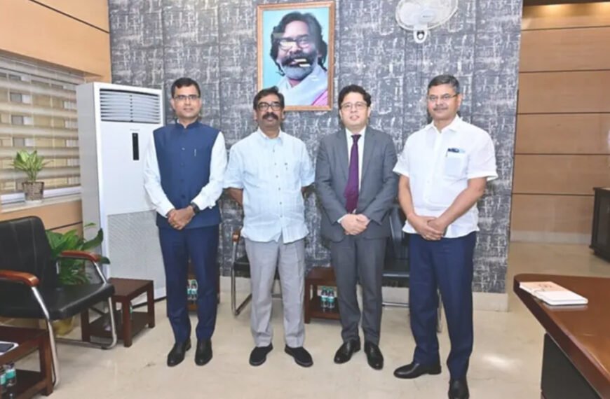 IFS Officers Meeting: मुख्यमंत्री ने विदेशी सेवा अधिकारियों से निवेश और विकास&hellip;