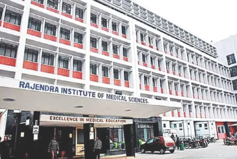 Ranchi News: रिम्स-2 को लेकर कांग्रेस और बीजेपी में जुबानी जंग तेज