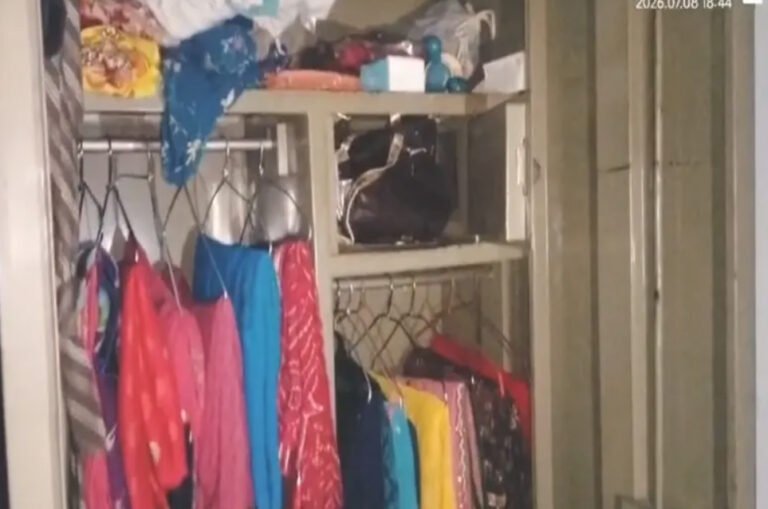 आदित्यपुर: बंद घर में चोरी, करीब चार लाख रुपये के जेवर और सामान लेकर फरार हुए चोर