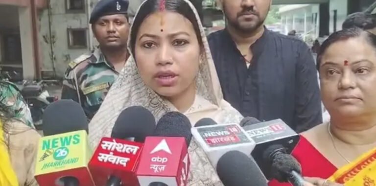 18 भाजपा कार्यकर्ताओं पर दर्ज केस को लेकर एसएसपी से मिलीं विधायक पूर्णिमा साहू