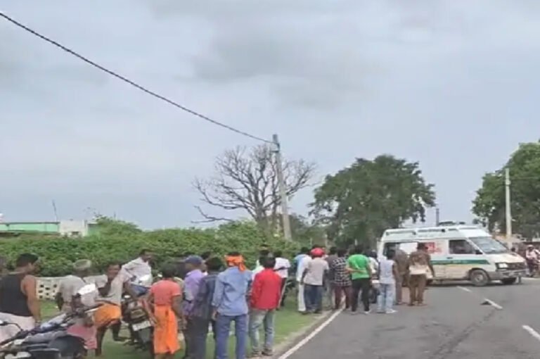 Giridih News: तिसरी में सड़क हादसे में दो युवकों की मौत, गांव में पसरा मातम