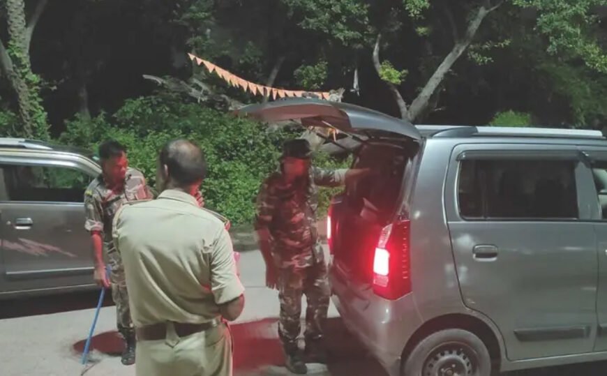 आदित्यपुर न्यूज: रोड नंबर-32 के पास पुलिस ने चलाया एंटी क्राइम चेकिंग&hellip;