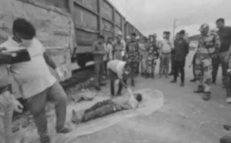 हजारीबाग न्यूज: बानादाग रेलवे साइडिंग में मालगाड़ी के वैगन से बोरे में मिला अज्ञात शव