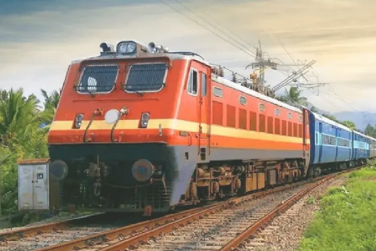Pakur News: पाकुड़ में तीसरी और चौथी रेलवे लाइन बिछाने की तैयारी, विकास को मिलेगी नई रफ्तार