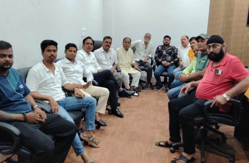 Jamshedpur:- जुगसलाई में मूलभूत सुविधाओं की बदहाली पर पार्षदों की बैठक, एक&hellip;